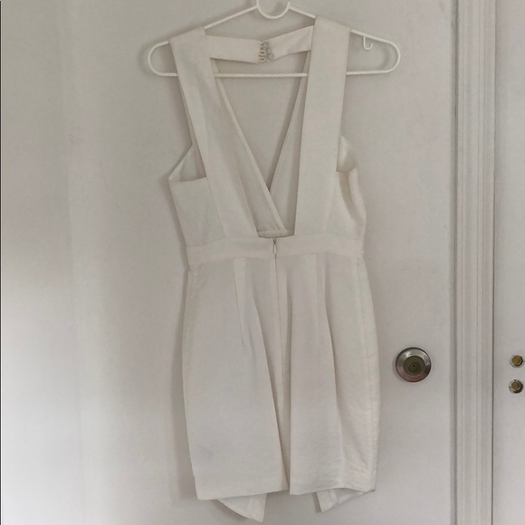Revolve white dress - Picture 4 of 4